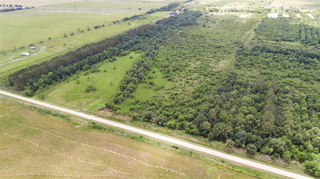00 Heller Road, Anahuac, Texas image 20