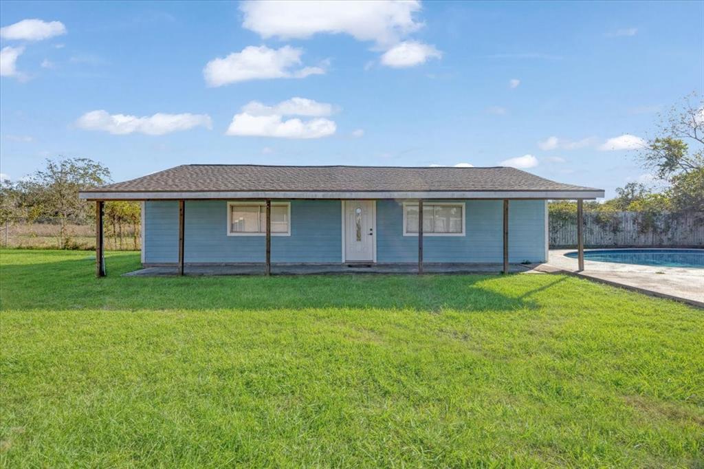134 Creekwood Drive, Freeport, Texas image 30