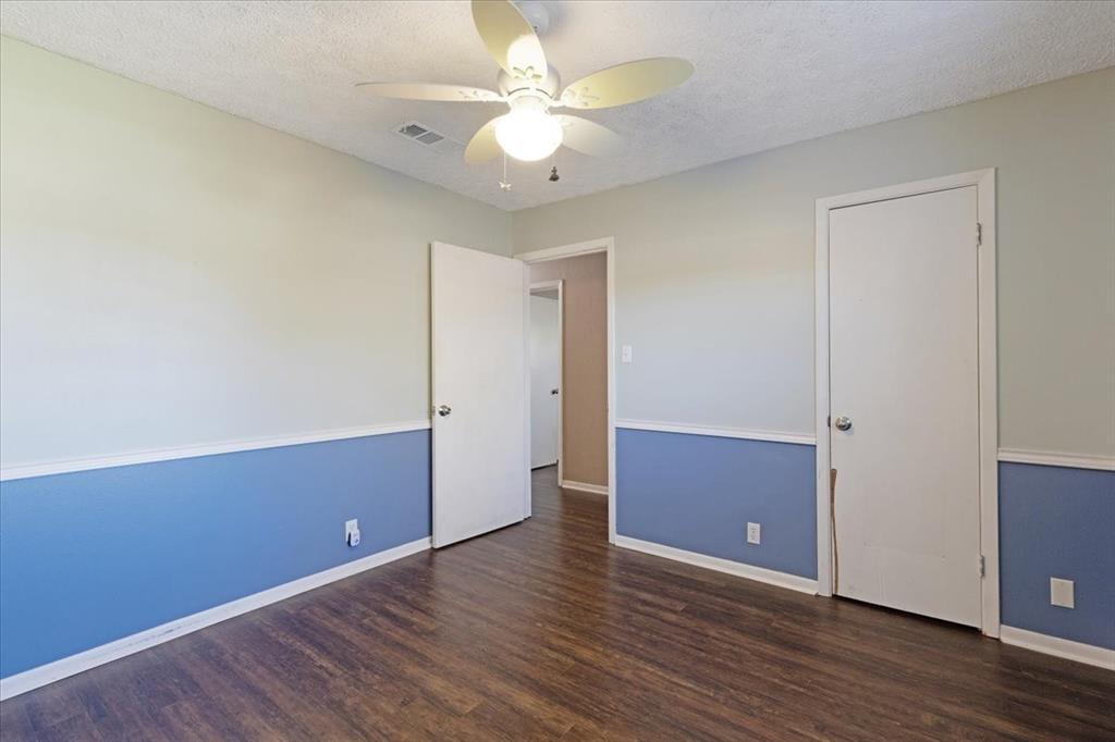 134 Creekwood Drive, Freeport, Texas image 23