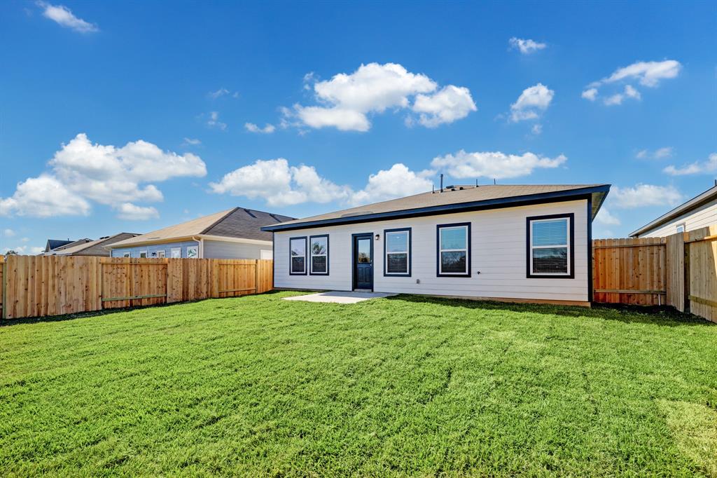 12260 Lady Eli Drive, Willis, Texas image 30