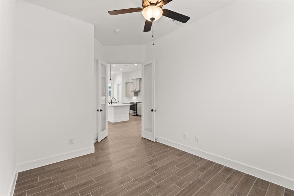 18220 Saffron Sun Street, Conroe, Texas image 8