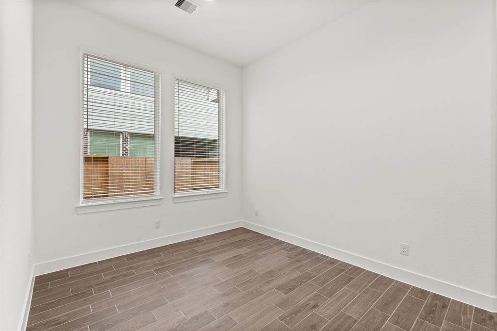18220 Saffron Sun Street, Conroe, Texas image 10