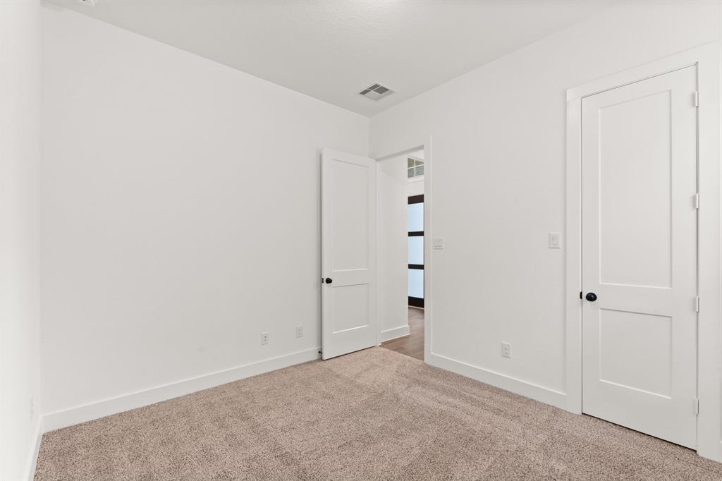 18220 Saffron Sun Street, Conroe, Texas image 16