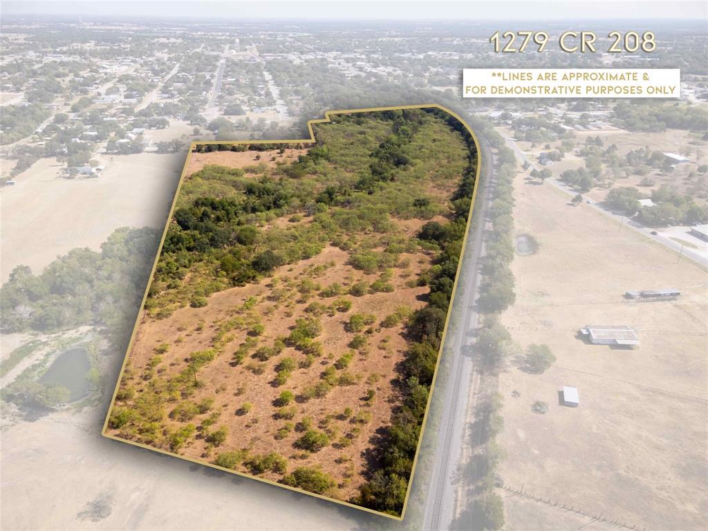 28.139 Acres W Cuero Street, Giddings, Texas image 1