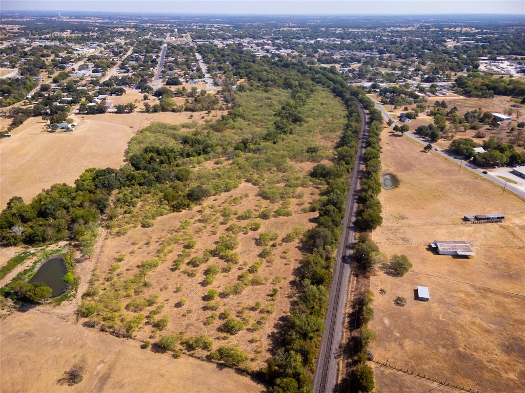 28.139 Acres W Cuero Street, Giddings, Texas image 5