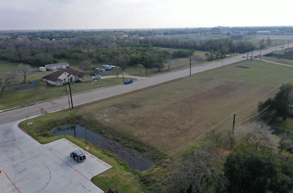 3600 Miori Lane, Victoria, Texas image 1