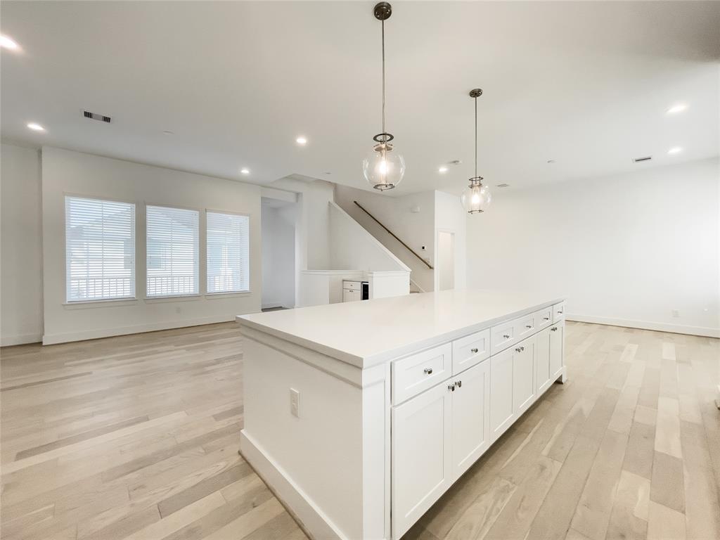 7705 Westside Villas Lane, Houston, Texas image 9