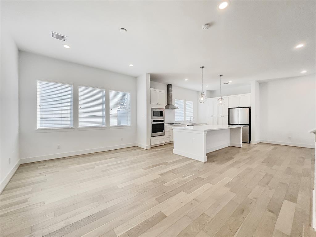 7705 Westside Villas Lane, Houston, Texas image 16
