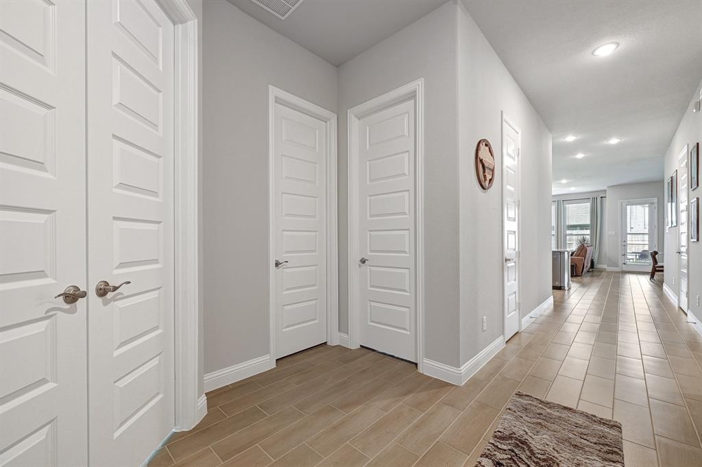 2104 Terra Rose Drive, Katy, Texas image 4