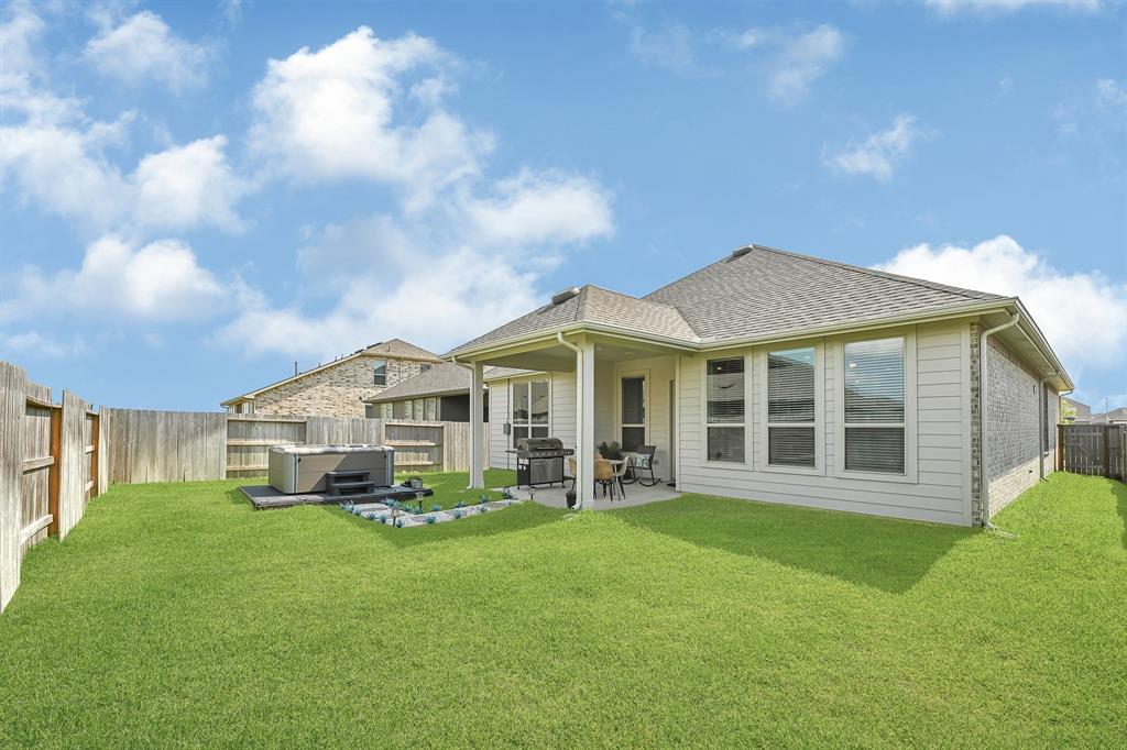 2104 Terra Rose Drive, Katy, Texas image 25