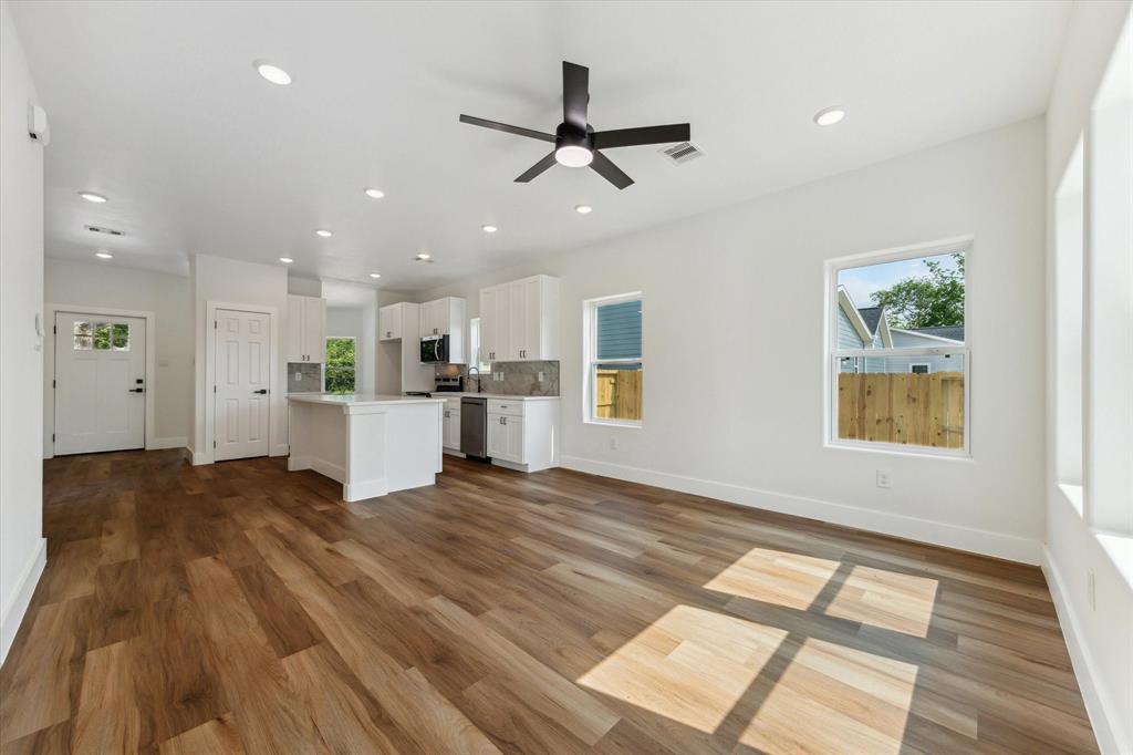 3700 Avenue S Street, Santa Fe, Texas image 5