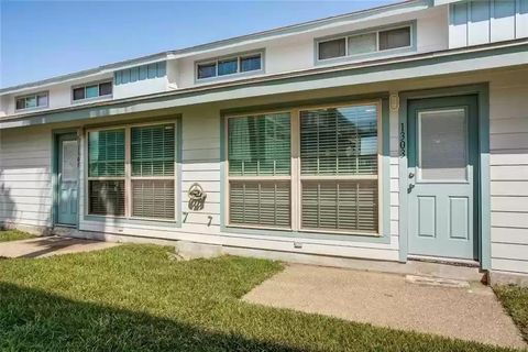 A home in Port Aransas