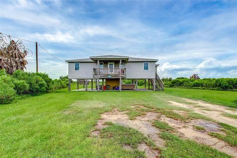 A home in Crystal Beach