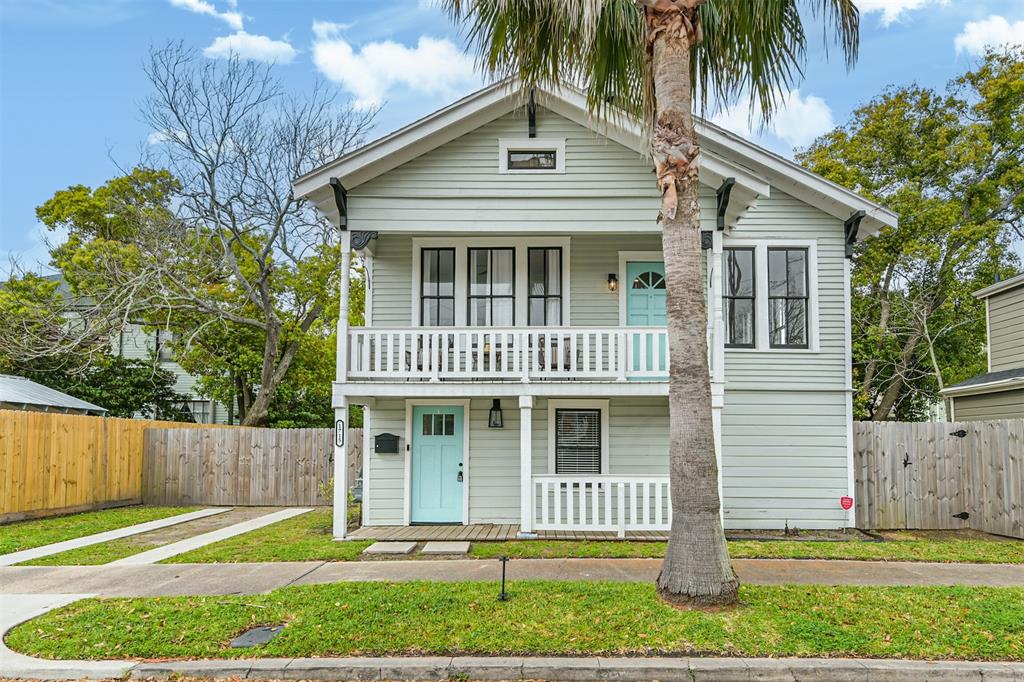 1715 30th Street, Galveston, Texas image 1