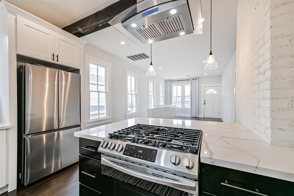 1715 30th Street, Galveston, Texas image 10