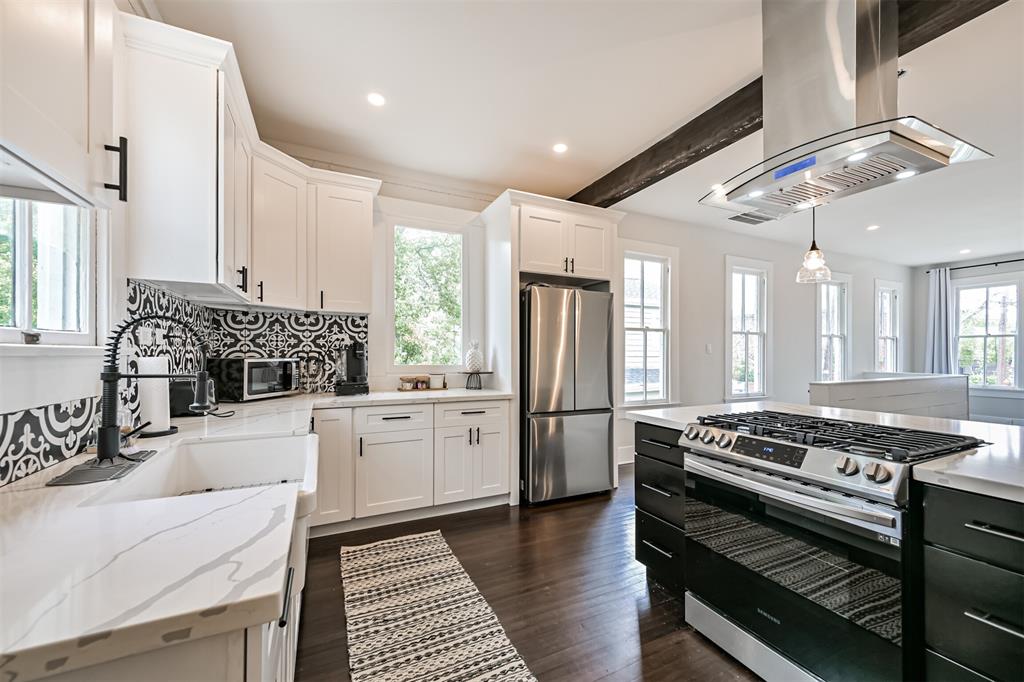 1715 30th Street, Galveston, Texas image 11