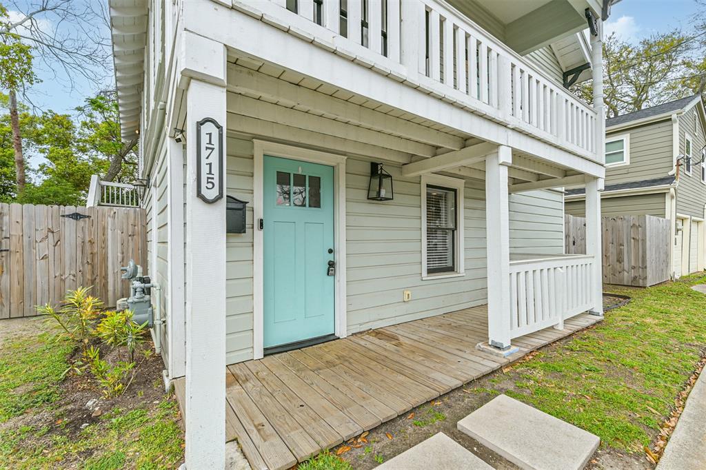 1715 30th Street, Galveston, Texas image 5