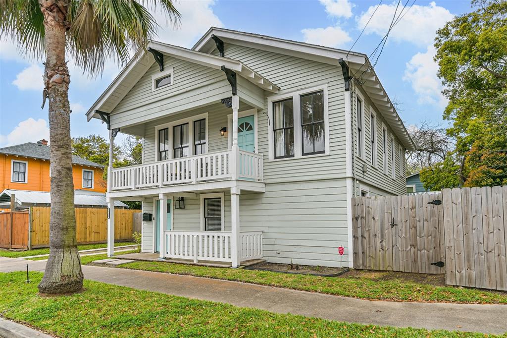1715 30th Street, Galveston, Texas image 3