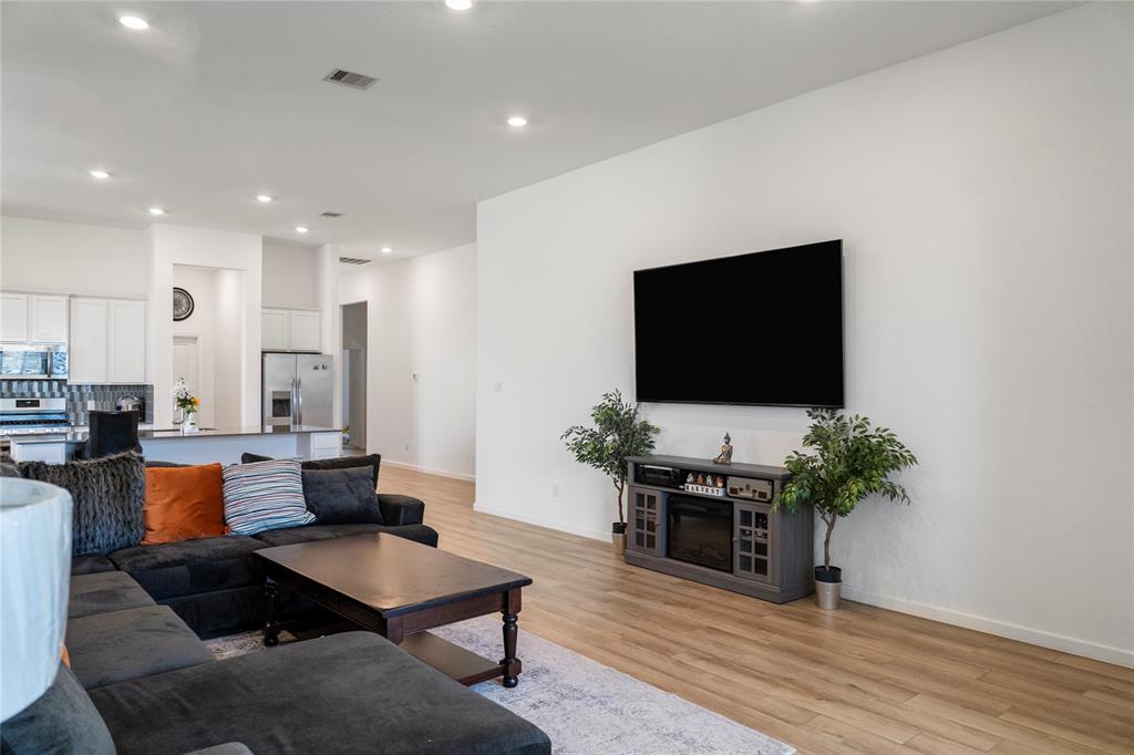 2103 Kishu Mandarin Trail, Richmond, Texas image 11