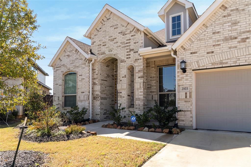 2103 Kishu Mandarin Trail, Richmond, Texas image 4