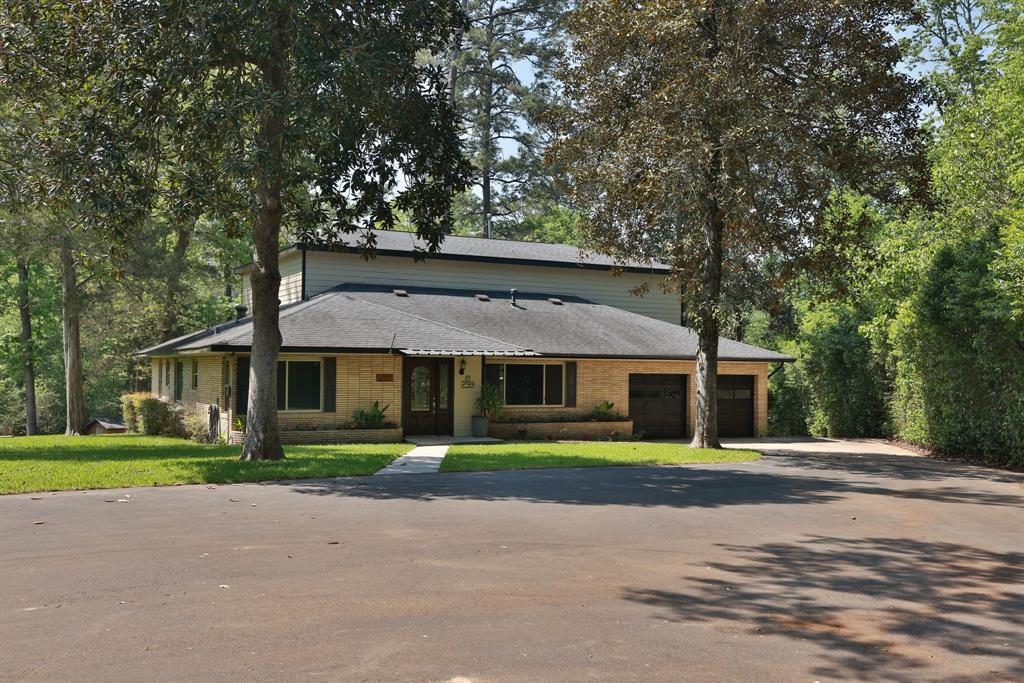 233 Linwood