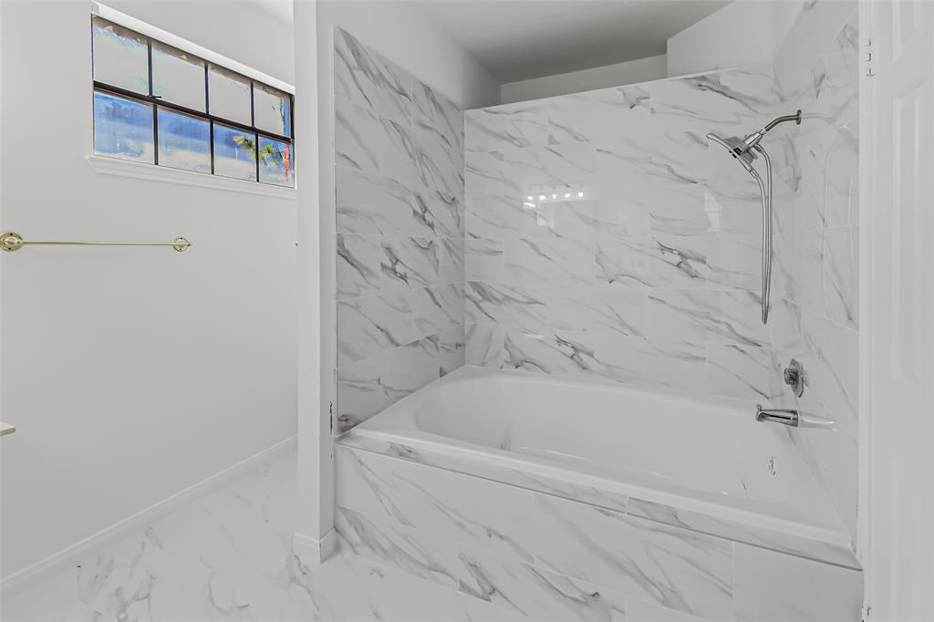 8888 Benning Drive #313, Houston, Texas image 15
