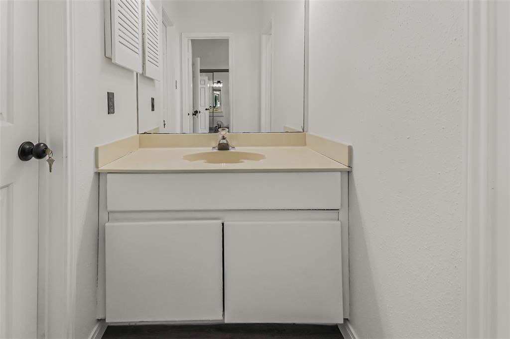 8888 Benning Drive #313, Houston, Texas image 27