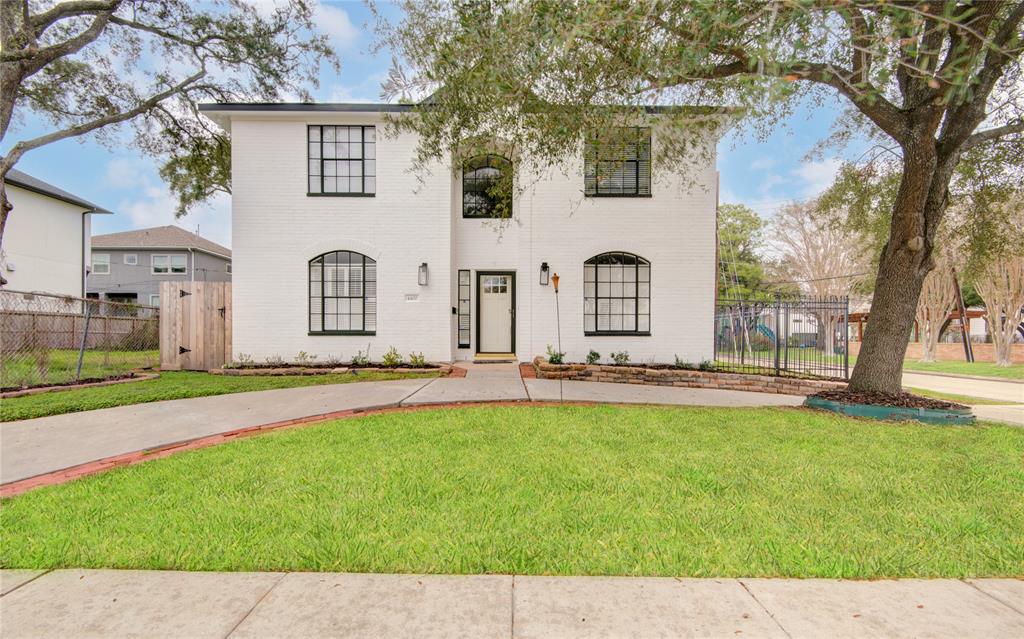 4400 Edith Street