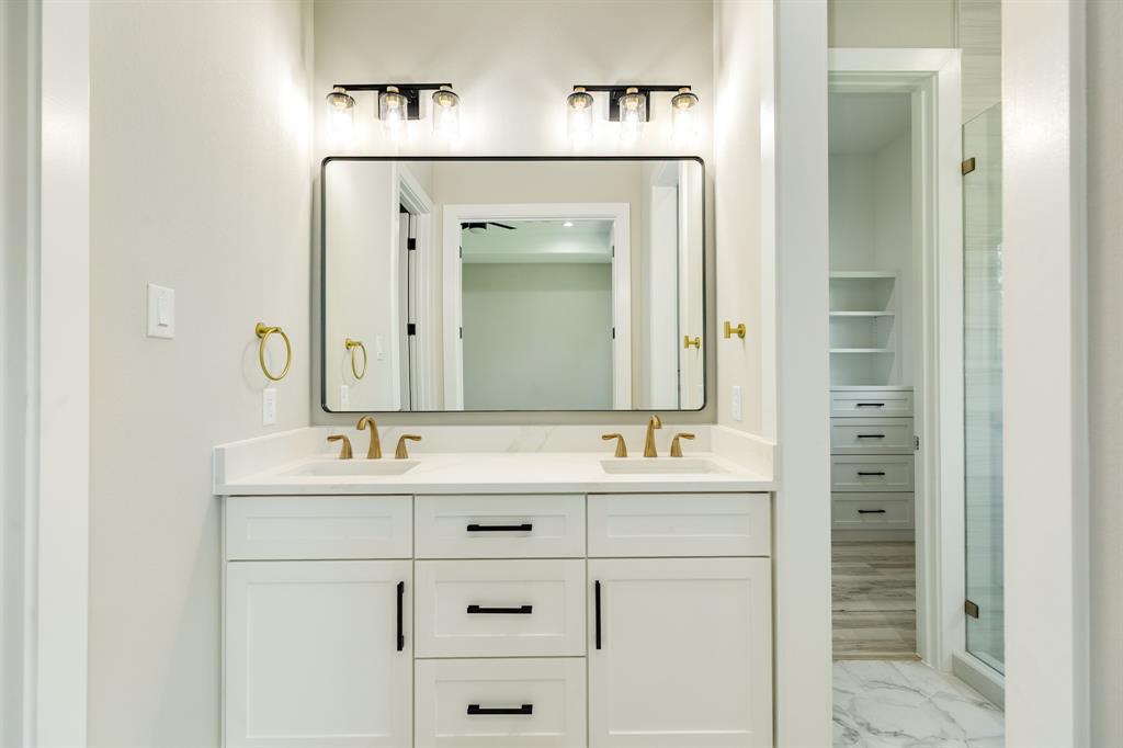 245 Montclaire Drive, West Columbia, Texas image 27