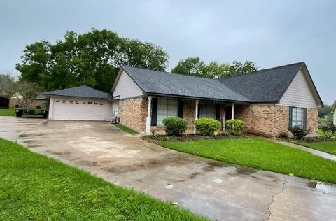 A home in Lake Jackson