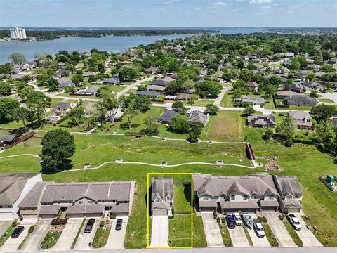 406 Lazy Lane Montgomery TX 77356
