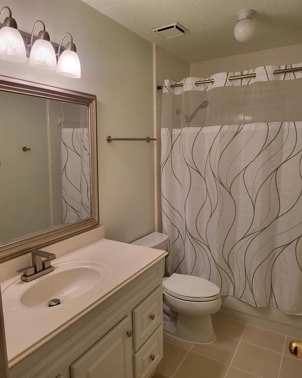 2014 N Mission Circle, Friendswood, Texas image 28