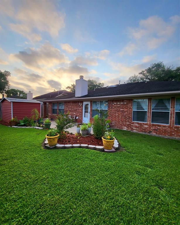 2014 N Mission Circle, Friendswood, Texas image 42
