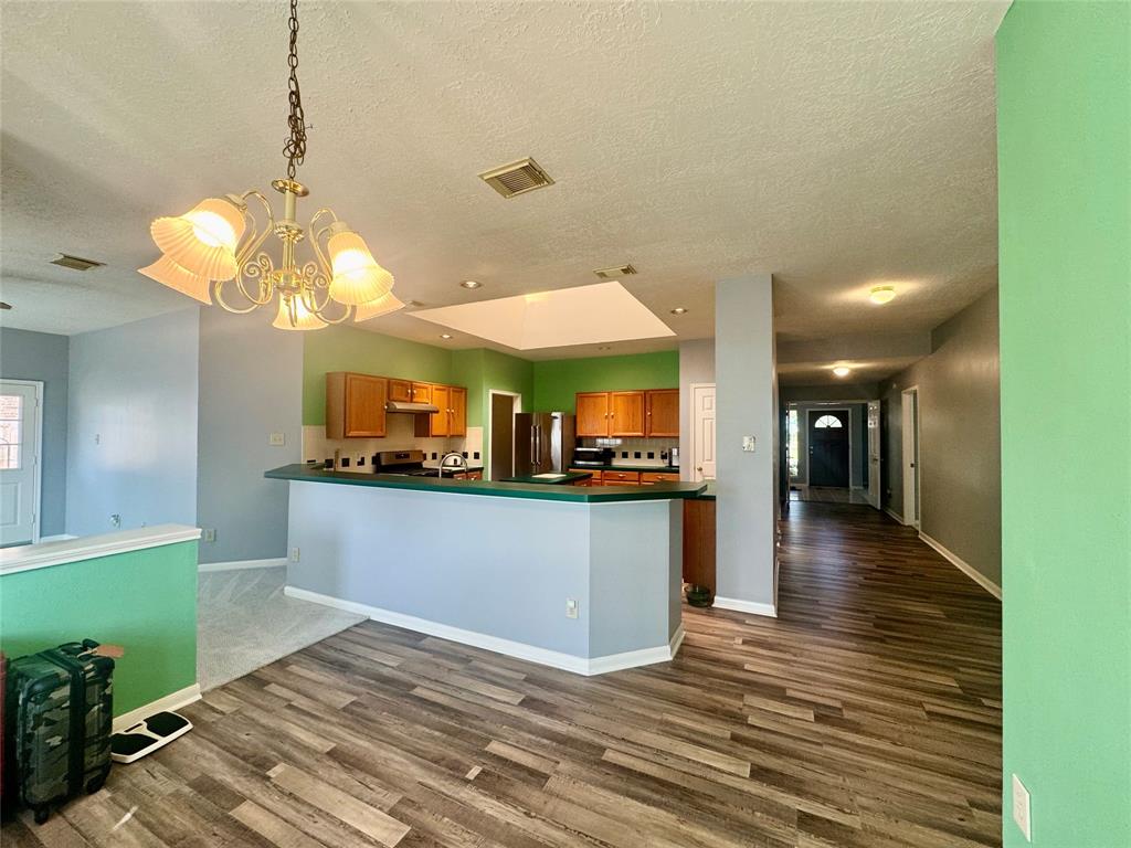 2014 N Mission Circle, Friendswood, Texas image 14