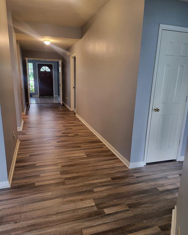 2014 N Mission Circle, Friendswood, Texas image 8