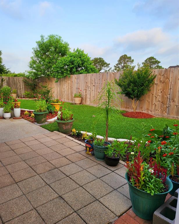 2014 N Mission Circle, Friendswood, Texas image 37