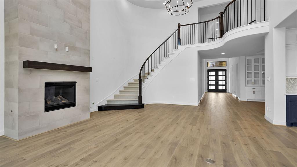 5035 Fountainhead Lane