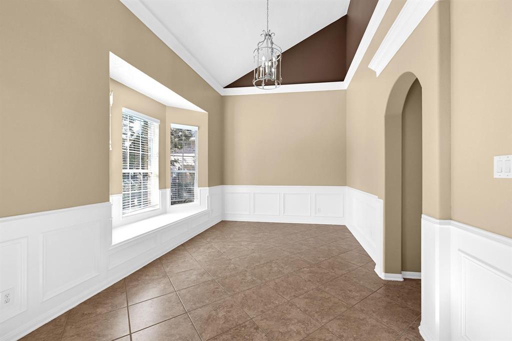 18126 Billabong Crescent Court