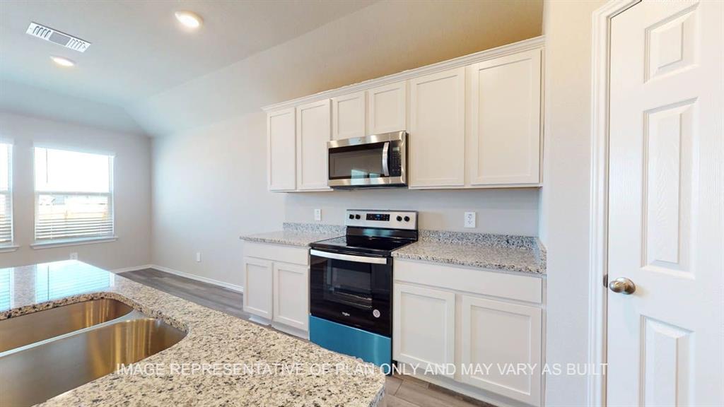 2705 Cyprian Road, Lorena, Texas image 4
