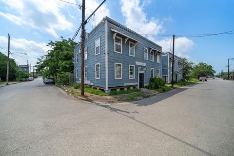 Photo of 2401 Sampson Street #1-8, Houston, TX 77004 (MLS # 58196974) Photo of 2401 Sampson Street #1-8, Houston, TX 77004 (MLS # 58196974)