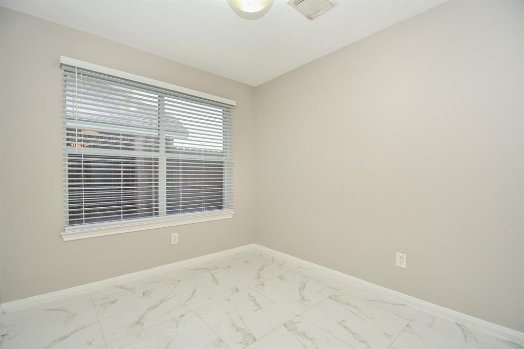 18526 S Wimbledon Drive, Katy, Texas image 12