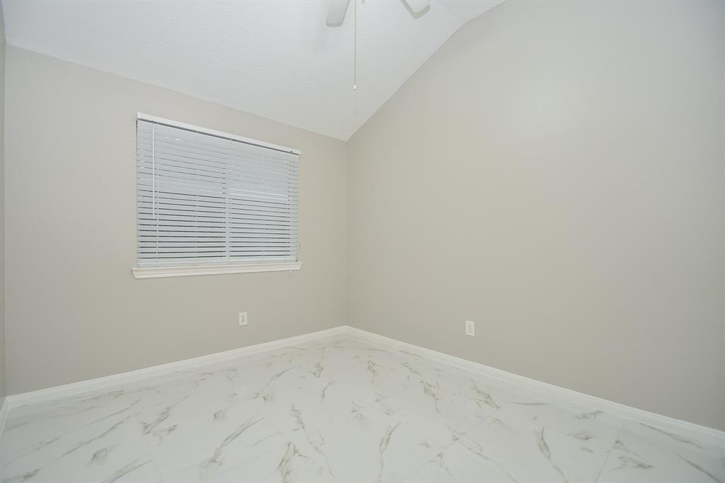 18526 S Wimbledon Drive, Katy, Texas image 17
