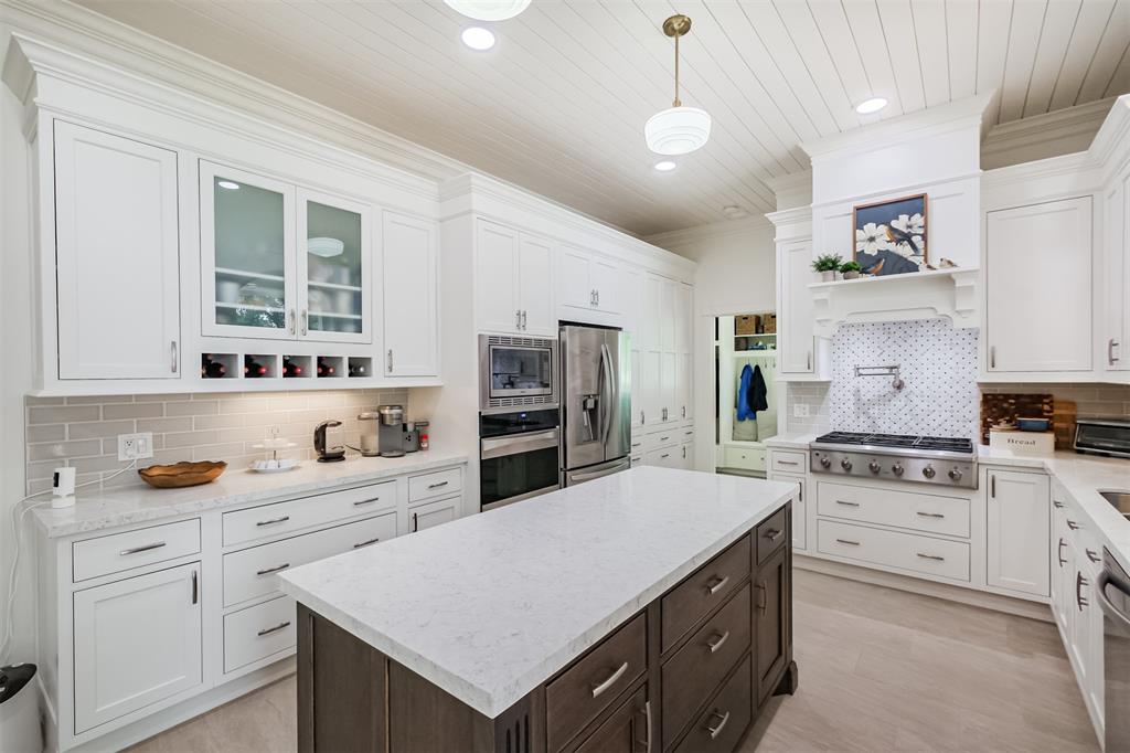 4303 River Forest Drive