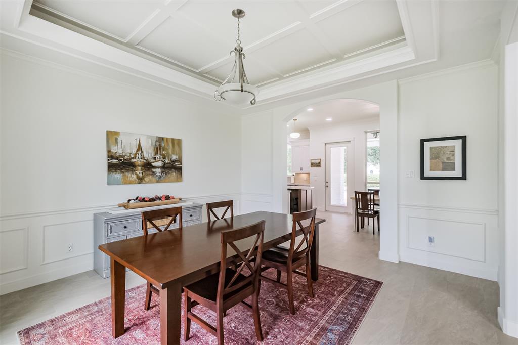 4303 River Forest Drive