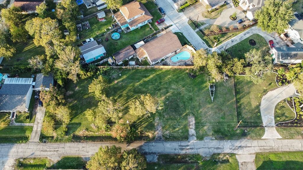 Dwire Drive, La Porte, Texas image 9