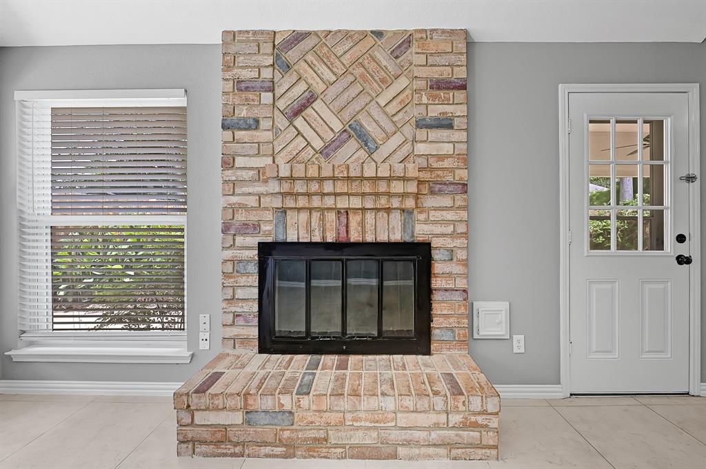 1809 Palo Duro Street, Friendswood, Texas image 13