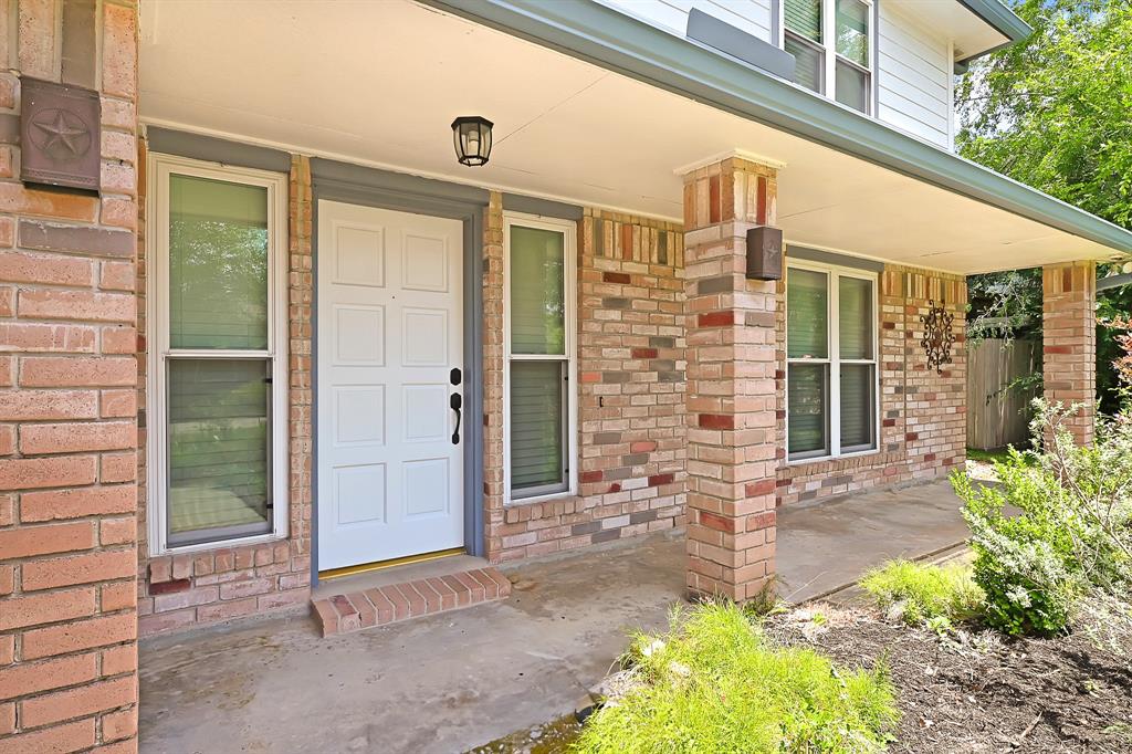 1809 Palo Duro Street, Friendswood, Texas image 2