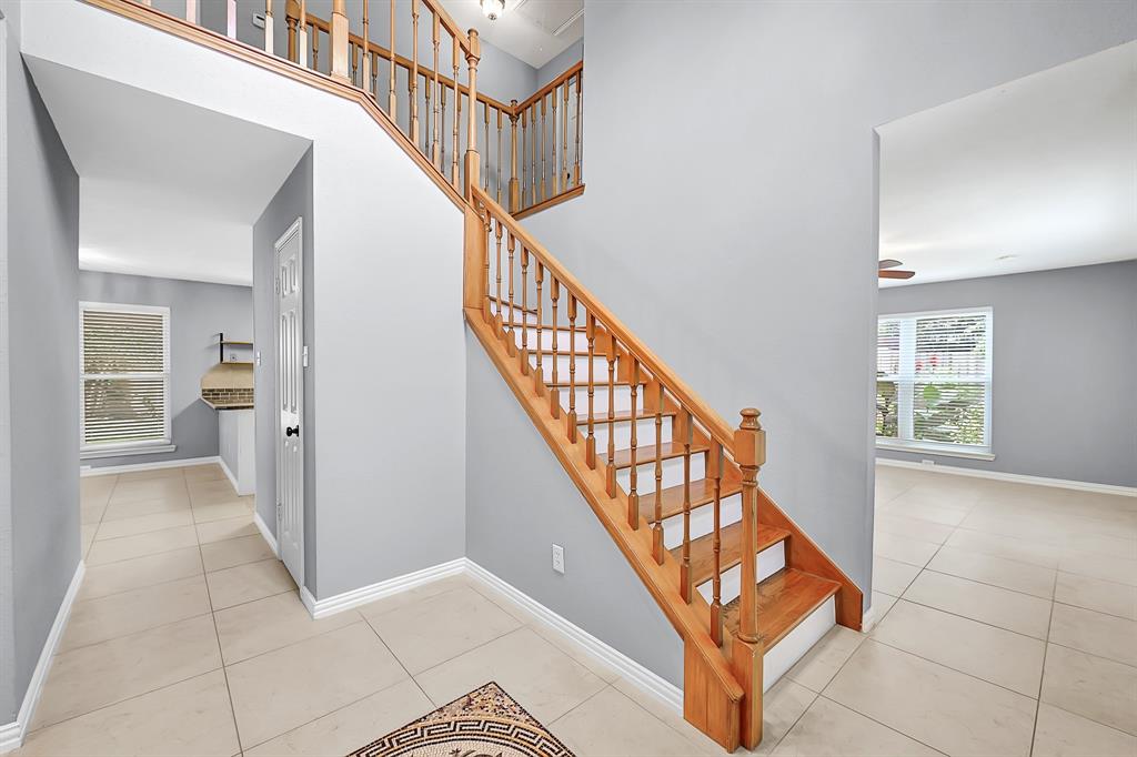 1809 Palo Duro Street, Friendswood, Texas image 5