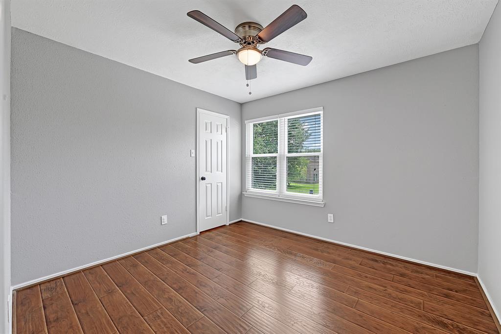 1809 Palo Duro Street, Friendswood, Texas image 25