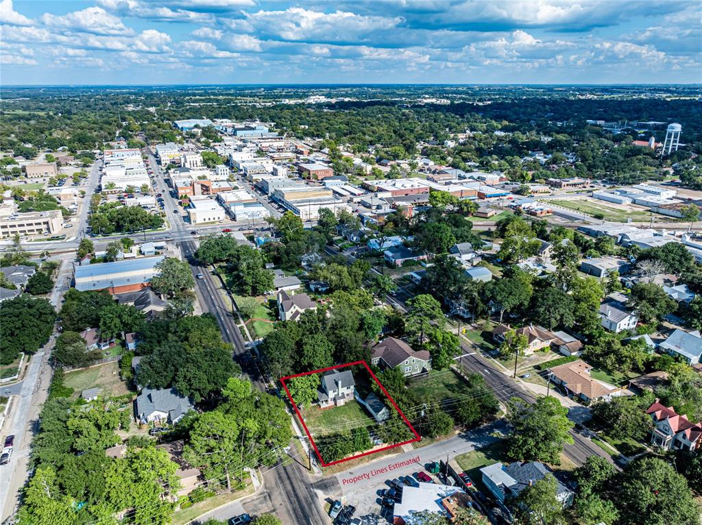 407 W Main Street, Brenham, Texas image 2